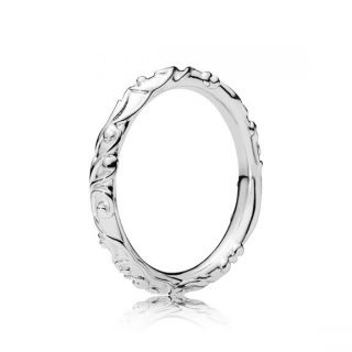 Regal Beauty Ring