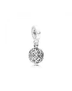 Harmonious Hearts Charm * 